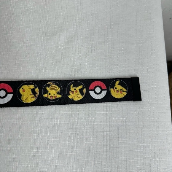Nintendo x Buckle Down Pokemon Size Large Pikachu Black Adjustable Belt - Picture 12 of 12